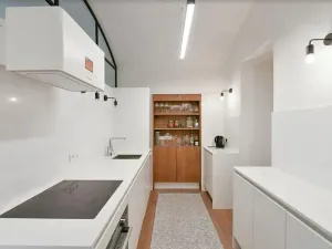 Pronájem bytu 2+kk, Praha - Vinohrady, Laubova, 50 m2