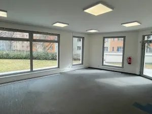 Pronájem kanceláře, Praha - Krč, Pacovská, 109 m2