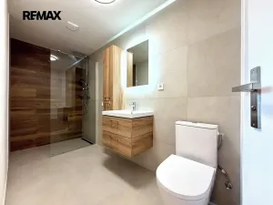 Pronájem bytu 2+kk, Ořech, V Chaloupkách, 50 m2
