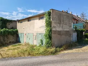 Dražba ubytování, Znojmo, Suchohrdelská, 2500 m2
