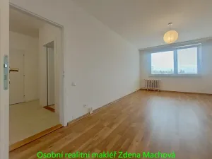 Pronájem bytu 3+kk, Praha - Háje, Brechtova, 67 m2