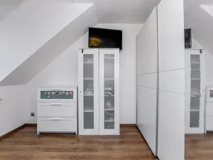 Pronájem rodinného domu, Hluboká nad Vltavou, Karla Čapka, 107 m2