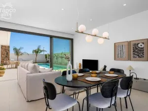 Prodej rodinného domu, Los Alcazares, Murcia, Španělsko, 130 m2