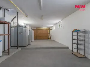 Prodej obchodního prostoru, Paskov, Náměstí, 205 m2