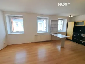 Pronájem bytu 2+kk, České Budějovice, Jírovcova, 42 m2