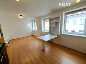 Pronájem bytu 2+kk, České Budějovice, Jírovcova, 42 m2