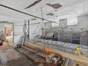 Prodej rodinného domu, Korouhev, 300 m2
