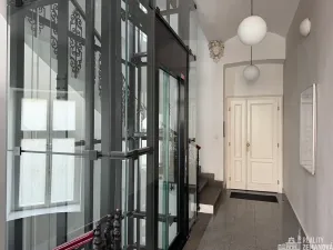 Pronájem kanceláře, Praha - Nové Město, Rumunská, 26 m2