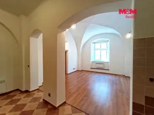 Pronájem bytu 2+kk, Jindřichův Hradec - Jindřichův Hradec I, Panská, 70 m2