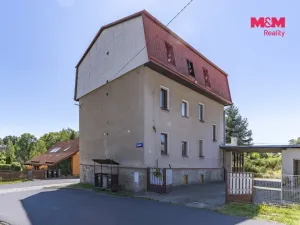 Prodej bytu 3+1, Hranice, Tovární, 170 m2