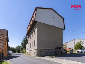 Prodej bytu 3+1, Hranice, Tovární, 170 m2