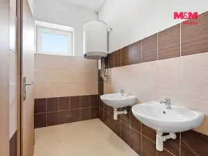 Prodej výrobních prostor, Rtyně nad Bílinou - Malhostice, 814 m2