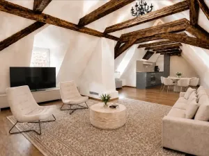 Pronájem bytu 3+kk, Praha - Malá Strana, Malostranské náměstí, 117 m2