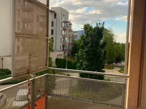 Pronájem bytu 3+kk, Praha - Černý Most, Bergmanova, 56 m2