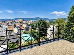 Pronájem bytu 2+1, Liberec - Liberec II-Nové Město, nám. Sokolovské, 61 m2