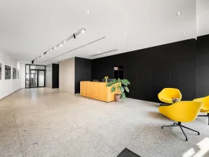 Pronájem kanceláře, Praha - Holešovice, U Uranie, 500 m2