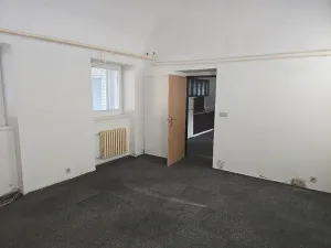Pronájem skladu, Liberec, Košická, 79 m2