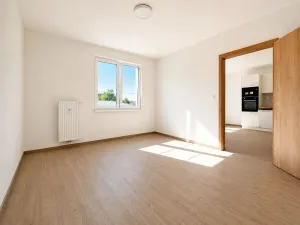 Pronájem bytu 2+kk, Praha - Dubeč, U staré studánky, 39 m2