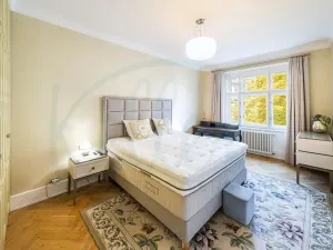 Pronájem bytu 3+1, Praha - Vinohrady, Lužická, 120 m2