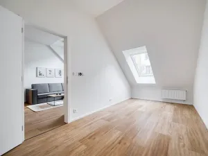 Pronájem bytu 3+kk, Praha - Karlín, Pernerova, 67 m2