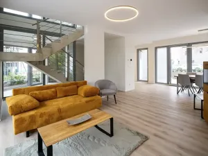 Prodej vily, Praha - Horní Počernice, Krotitelů, 197 m2