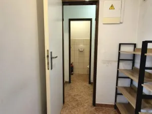 Pronájem obchodního prostoru, Oslavany, náměstí 13. prosince, 25 m2