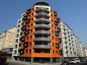 Pronájem garážového stání, Praha - Libeň, Kurta Konráda, 20 m2