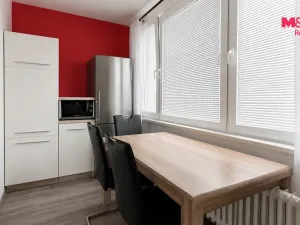 Prodej bytu 3+1, Milevsko, B. Němcové, 64 m2