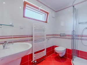 Prodej rodinného domu, Praha - Pitkovice, Lošáková, 162 m2