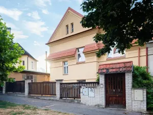 Pronájem bytu 2+kk, Praha - Podolí, Lopatecká, 50 m2