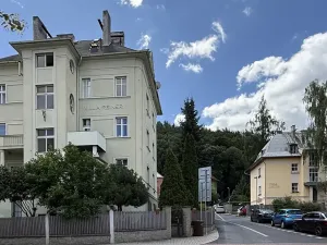Prodej bytu 2+1, Karlovy Vary, Moskevská, 68 m2