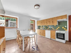 Prodej rodinného domu, Horní Planá, 200 m2
