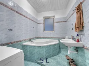 Prodej výrobních prostor, Železný Brod, 2098 m2