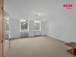 Prodej bytu 3+1, Jaroměř - Pražské Předměstí, Husova, 120 m2