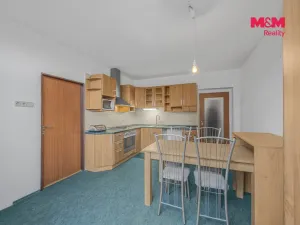 Prodej bytu 3+1, Jaroměř - Pražské Předměstí, Husova, 120 m2