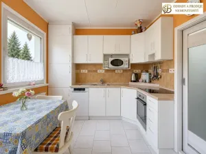 Prodej bytu 3+1, Česká Ves, Haškova, 64 m2