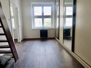 Pronájem bytu 1+1, Praha - Nusle, Nuselská, 42 m2
