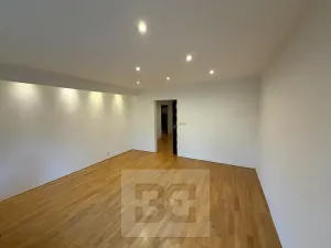 Prodej bytu 3+1, Praha - Modřany, Levského, 78 m2