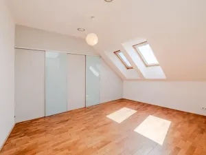 Prodej bytu 4+kk, Praha - Vršovice, Žitomírská, 121 m2
