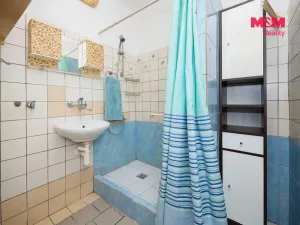 Prodej bytu 2+1, Lázně Bohdaneč, Na Lužci, 60 m2
