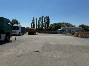 Pronájem komerčního pozemku, Holubice, 4000 m2