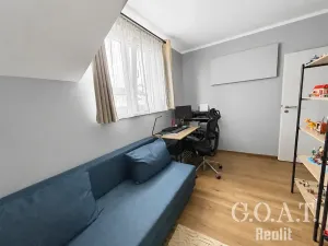 Prodej bytu 4+kk, Vochov, 81 m2