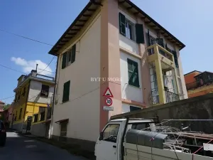 Prodej bytu 4+kk, Janov, Itálie, Via Liberti, 85 m2