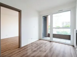 Pronájem bytu 2+kk, Praha - Černý Most, Arnošta Valenty, 41 m2