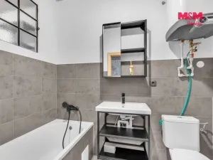 Prodej zemědělské usedlosti, Radim - Lháň, 180 m2