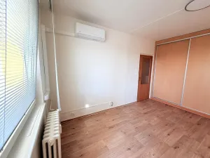 Pronájem bytu 1+1, Židlochovice, sídl. Družba, 35 m2