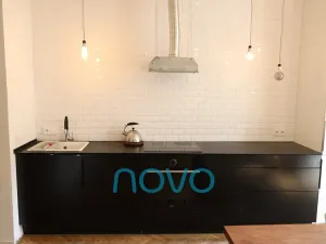 Pronájem bytu 3+kk, Praha, Zenklova, 76 m2