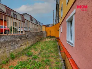 Pronájem bytu 2+1, Karlovy Vary - Bohatice, Na Výšině, 45 m2