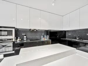 Pronájem bytu 3+kk, Praha - Karlín, Za Karlínským přístavem, 82 m2