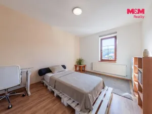 Prodej rodinného domu, Bečov nad Teplou, nám. 5. května, 351 m2